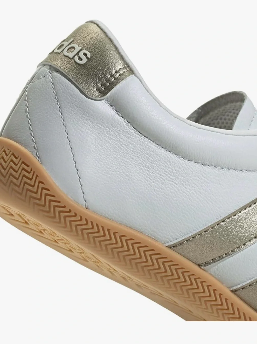 Grand Court Lo Shoes Size: 6.5 : Crystal White / Cyber Metallic / Gum